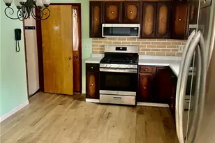 314 Pointview Rd, Pittsburgh, PA 15227 - Photo 8