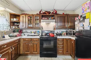 63 Seminole Ave, Washington, PA 15301 - Photo 16