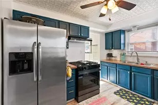 121 Betty Jane Ct, Pittsburgh, PA 15235 - Photo 6