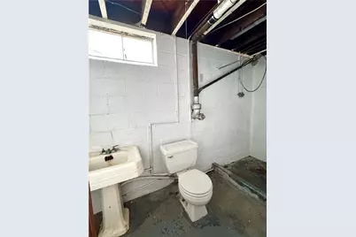 260 Simon Dr, Summit Township, PA 16002 - Photo 32