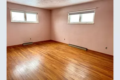 260 Simon Dr, Summit Township, PA 16002 - Photo 18