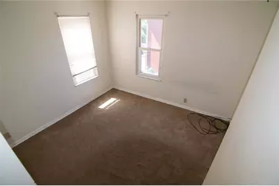 238 Fleet St, Braddock, PA 15104 - Photo 10