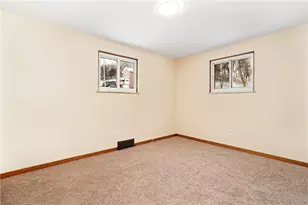 707 Clark Ave, Jeannette, PA 15644 - Photo 20