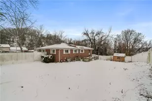 707 Clark Ave, Jeannette, PA 15644 - Photo 32