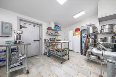 3286 Babcock Blvd, Ross Twp, PA 15237 - Photo 12