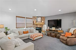 1877 George Cir, North Huntingdon, PA 15642 - Photo 16