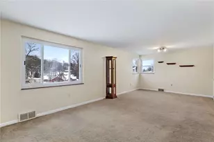 5704 Willow Terrace Dr, Bethel Park, PA 15102 - Photo 6