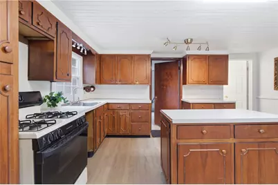 25 Waterford Pike, Brookville Area School District, PA 15825 - Photo 10