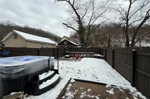 1155 Wall Ave, Pitcairn, PA 15140 - Photo 16