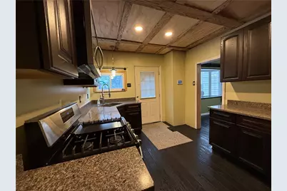 1155 Wall Ave, Pitcairn, PA 15140 - Photo 6