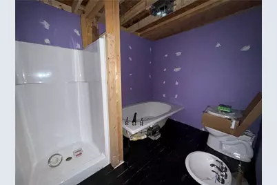 1155 Wall Ave, Pitcairn, PA 15140 - Photo 10