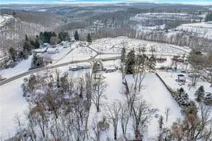 1281 Chapel Rd, Center Township, PA 15061 - Photo 32