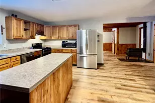 237 Mason St, Cranberry Twp, PA 16374 - Photo 10