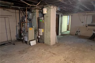 1305 Stem St, Pittsburgh, PA 15220 - Photo 12