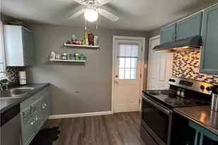 1157 Cloverfield Dr, Pittsburgh, PA 15227 - Photo 24