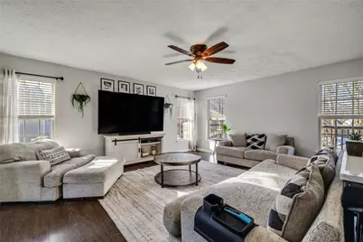 806 Spencer Grove Ln, Pittsburgh, PA 15116 - Photo 12