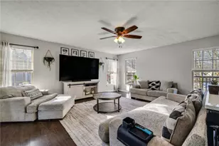 806 Spencer Grove Ln, Pittsburgh, PA 15116 - Photo 12