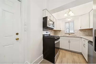 400 Broadway Ave, McKees Rocks, PA 15136 - Photo 8