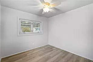 2401 Salisbury St, Pittsburgh, PA 15210 - Photo 8