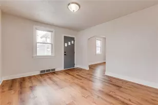 11561 Center St, North Huntingdon, PA 15642 - Photo 8