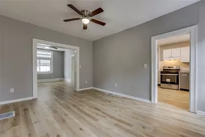 2247 Wilson Ave, Pittsburgh, PA 15214 - Photo 12