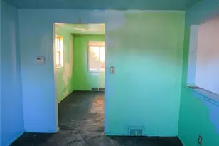 310 Anthon Dr, Pittsburgh, PA 15235 - Photo 8