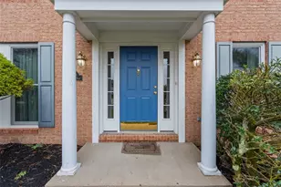 1270 Barnstaple Dr, South Park, PA 15129 - Photo 6