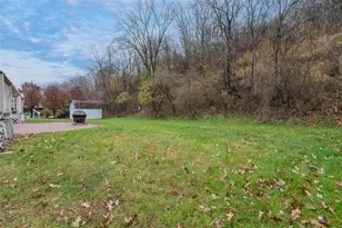 1270 Barnstaple Dr, South Park, PA 15129 - Photo 40