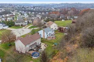 1270 Barnstaple Dr, South Park, PA 15129 - Photo 46