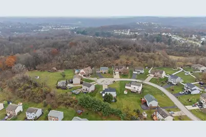 1270 Barnstaple Dr, South Park, PA 15129 - Photo 44