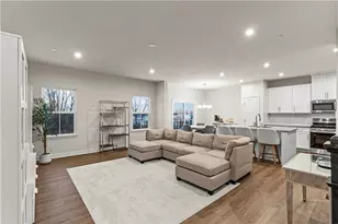 805 Greenwood Dr, North Strabane, PA 15317 - Photo 4