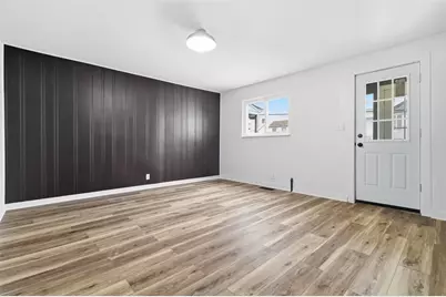 236 E 18th Ave, Homestead, PA 15120 - Photo 4