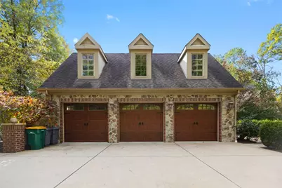 1607 Fieldstone Lane, Pittsburgh, PA 15143 - Photo 4