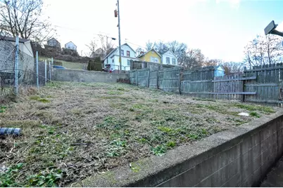 819 Lincoln Ave, Charleroi Boro, PA 15022 - Photo 28