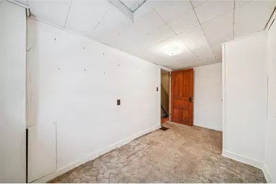 2305 Watkins Ave, Latrobe, PA 15650 - Photo 14