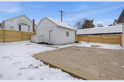 1227 McMinn St, Aliquippa, PA 15001 - Photo 32