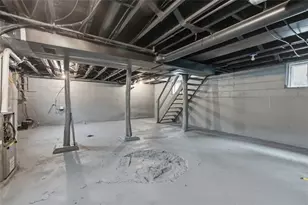 1227 McMinn St, Aliquippa, PA 15001 - Photo 30