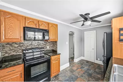 1283 Ashton Rd, Sharon, PA 16146 - Photo 12