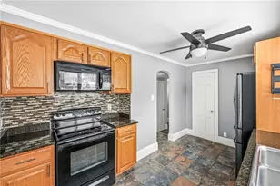 1283 Ashton Rd, Sharon, PA 16146 - Photo 12