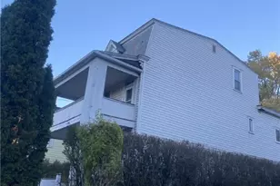 18 St John St, McKees Rocks, PA 15136 - Photo 6