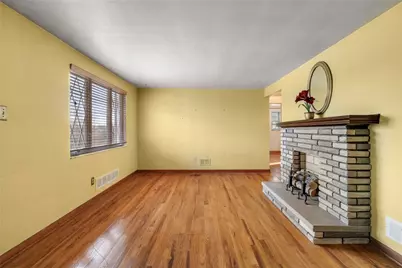 982 Highview Rd, Pittsburgh, PA 15234 - Photo 6