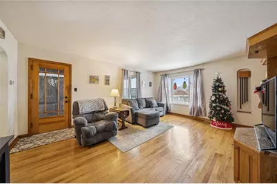 811 5th St, Trafford, PA 15085 - Photo 6