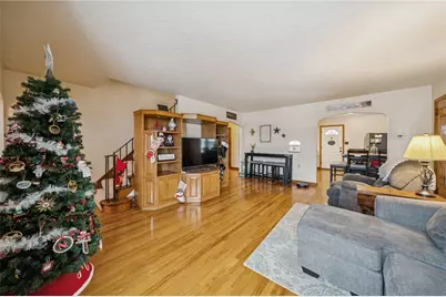 811 5th St, Trafford, PA 15085 - Photo 4