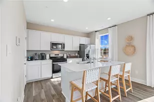 221 Rolling Ml Ln, Jefferson Hills, PA 15332 - Photo 6