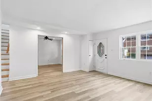 2830 Sussex Ave, Pittsburgh, PA 15226 - Photo 8