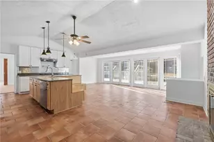 2830 Sussex Ave, Pittsburgh, PA 15226 - Photo 10