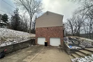 6290 Irishtown Road Ext, Bethel Park, PA 15102 - Photo 30