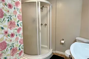 517 Meridian Rd, Twp of But SW, PA 16053 - Photo 28