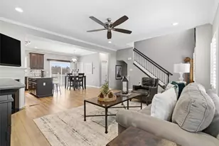 238 Grace Manor Dr, Robinson Twp, PA 15108 - Photo 8