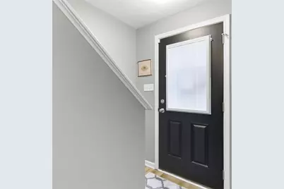 238 Grace Manor Drive, Robinson Twp, PA 15108 - Photo 4